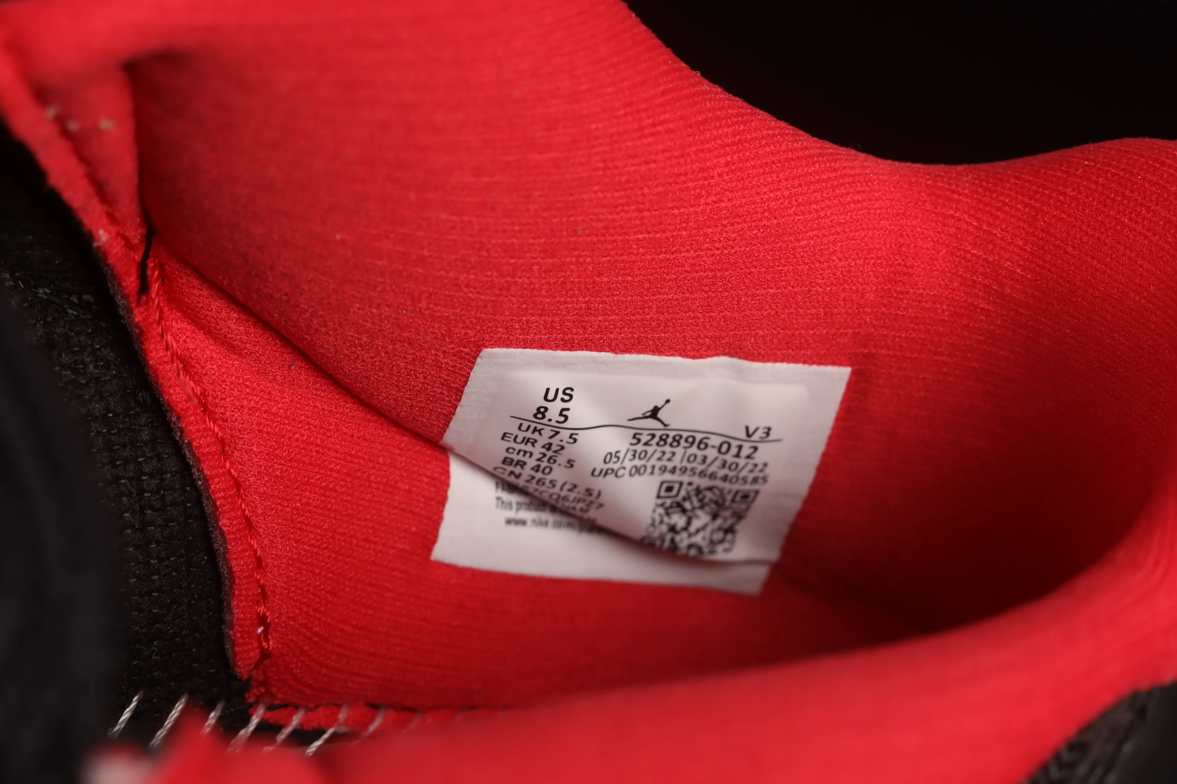 All categories Air Jordan Jordan series basketball shoes Air Jordan 11 #ZG version Air Jordan 11 Low Bred AJ11 Joe 11 patent leather black and red low-top basketball shoes 528896-012